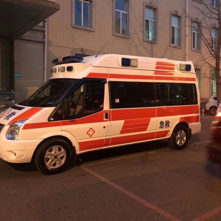 神湾镇夜间租赁救护车护送病人转院：安全转运的 8 大核心注意事项